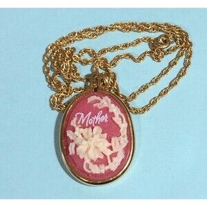 1990 Hallmark  MOTHER, Pendant w/18" chain